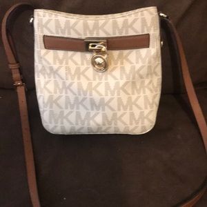 Small crossover authentic MK bag.